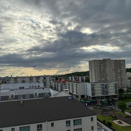 Magnifique Appartement Neuilly Sur Marne Entre Paris Et Disneyland Buitenkant foto