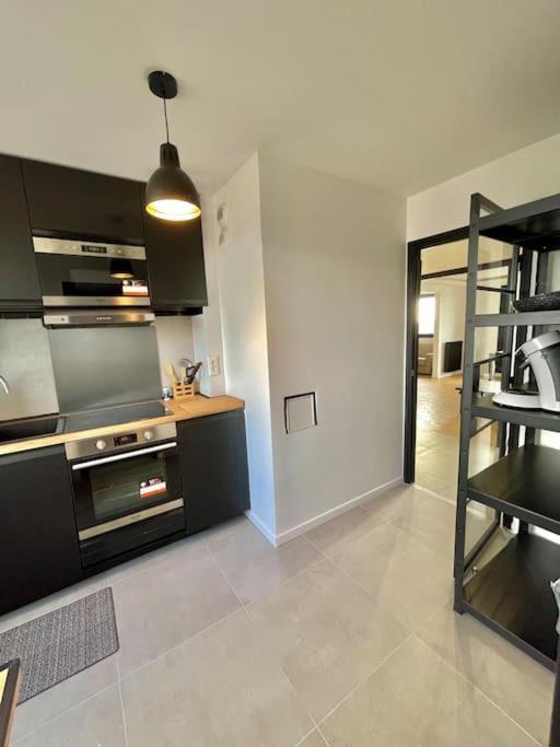 Magnifique Appartement Neuilly Sur Marne Entre Paris Et Disneyland Buitenkant foto